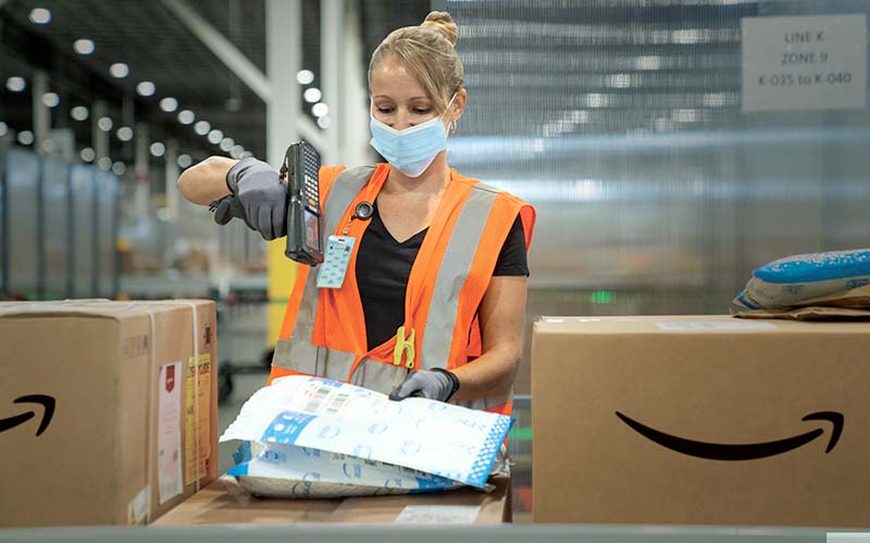 Amazon Canada Jobs: Hundreds of New Openings with Monthly Pay Around $2,400 CAD