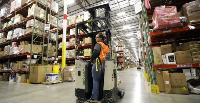 Top High-Paying Jobs in High Demand — Competitive Salaries Up to 3,000 CADMonth